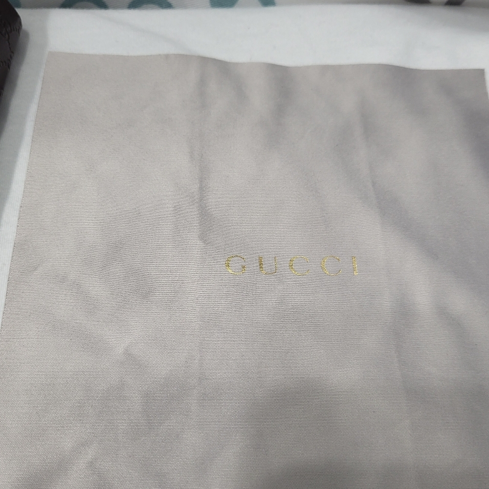 Gucci Tortoiseshell and Gold Men's Sunglasses - Picture 7 of 8